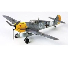 Tamiya Messerschmitt Bf 109E-4/7 Trop 1/72 plastikinis lėktuvo modelis 60755