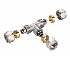 20x16x20 trigubas PEX- ALY- PEX chromas