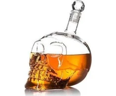 Upominkarnia Stiklinė gėrimų kaukolė (650ml)