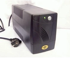 ORVALDI 450 LED 450VA / 240W 2 lizdai Schuko LED bat 5 min.