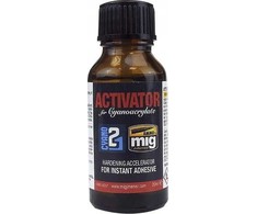 Vallejo Ammo: Activator for Cyanoacrylate (20 ml)