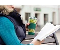 Vialli Design Termo puodelis stiklinis ze słomką 600 ml žalia Fuori 30398