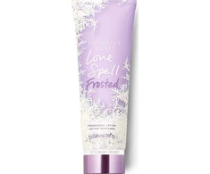 Victoria Secrets Victoria's Secrets Victoria's Secret Love Spell Frosted Moisturizing Losjonas kūnui, 236 ml