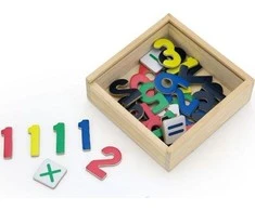 Viga New Classic Toys Mediniai magnetai - 37 vnt. - Numeriai