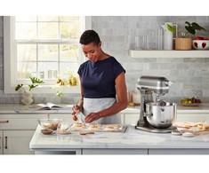 Virtuvinis kombainas KitchenAid 5KSM70SHXEMS