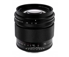 Voigtlander „Nokton 75mm f/1.5“ objektyvas, skirtas „Canon RF“