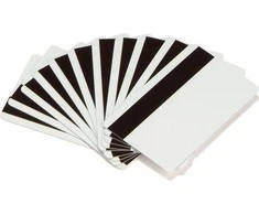Zebra Plastikiniai kortelės su magnetine juostele balta, 500 vienetų (104523- 112)