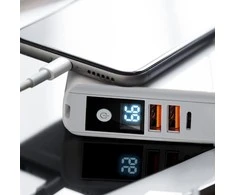 Daugiafunkcis įkroviklis Forcell F-Energy 4in1 2 x USB A + USB C 15W + išorinė baterija 8000mAh + belaidis įkrovimas baltas