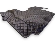 Kilimėliai VELVET Renault GAMA T (su tuneliu) 2013+ / juodas
