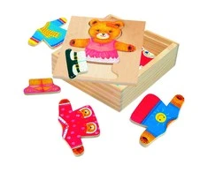 BINO Medinė dėlionė-žaidimas Aprenk meškutę Bertą, 3+