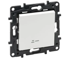 1 klavišo perjungiklis su LED indikacija Legrand Niloe Step 863116 (baltas)