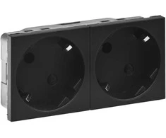 Kištukinis lizdas Legrand 079372L (juodas, matinis, 2x2P+E 45° kampas, IP20)