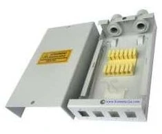 Optinė komutacinė sieninė dėžutė FTB-8SC (iki 8 skaidulų)