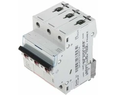 VAROMASIS JUNGIKLIS LE-403545 TRIFAZIS 16 A C TIPAS LEGRAND