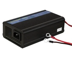 Rebelcell 12.6V 10A Lithium Ion akumuliatorių įkroviklis