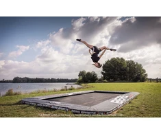 BERG SPORTS Ultim Pro Bouncer FlatGround 500