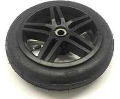 Berg Wheel juodas 12.5x3.00-9 slick