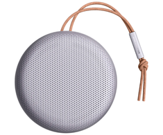 Bang &amp; Olufsen Beosound A1 2nd Gen Nešiojama belaidė Bluetooth kolonėlė su balso asistentu, Šviesiai violetinės spalvos