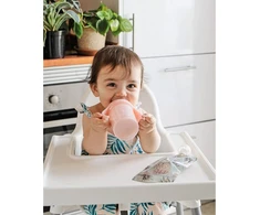 Twistshake puodelis mini rožinis nuo 4mėn 230 ml 78267