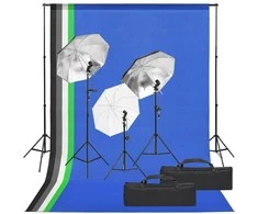 Fotostudijos rinkinys su apšvietimo rinkiniu ir fonu