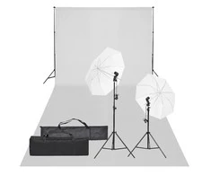 Fotostudijos rinkinys su apšvietimo rinkiniu ir fonu