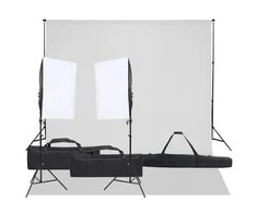 Fotostudijos rinkinys su apšvietimo rinkiniu ir fonu