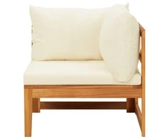 Kampinė sofa su kreminėmis pagalvėlėmis, akacijos masyvas