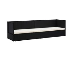 Sodo sofa su pagalvėlėmis ir pagalvėmis, juoda, poliratanas