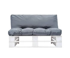 Sodo sofa iš palečių su pilkomis pagalvėlėmis, pušies mediena
