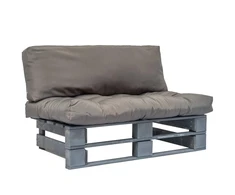 Sodo sofa iš palečių su pilkomis pagalvėlėmis, pušies mediena