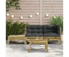 Sodo sofa su pagalvėlėmis ir pakoja, impregnuota pušies mediena