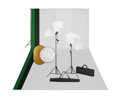 Studijos komplektas su šviestuvais, fonu ir reflektoriumi