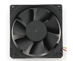 StarTech FANCASE lizdo laikiklio korpuso ventiliatoriaus montavimas į laisvą lizdo laikiklį, 2200 aps./min., 6.9cfm, 32dB