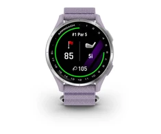 Išmanusis laikrodis Garmin Approach® J1, sidabrinis aliumininis korpusas su alyvos spalvos „ComfortFit“ medžiaginiu dirželiu | 010-03898-10