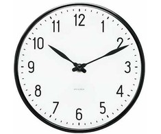 Arne Jacobsen Clocks Arne Jacobsen - Sieninis laikrodis su stotele - Ø16 cm - Juodas