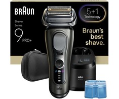 Barzdaskutė „Braun“ – 9 serijos „PRO+“ elektrinis skustuvas – „Pro SensoAdapt“, „SmartCare Center“, 9655CC – grafito pilkos spalvos