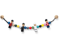 Kay Bojesen – „Baby Pramchain Multi“.