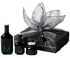 „Pyunkang Yul“ – juodosios arbatos linijos dovanų rinkinys – „Deep Infusion“ tonikas 130 ml + stiprinamasis serumas 45 ml + praturtintas kremas 60 ml
