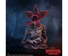 „Stranger Things“ Demogorgono biustas