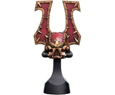 Weta Workshop „Warhammer“ (40 tūkst. dolerių) – Khorne'o Berzerkerio šalmo miniatiūra