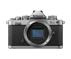 Nikon Z fc korpusas