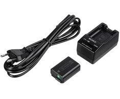 Sony | ACC-TRW Kelioninio įkroviklio rinkinys (NP-FW50 + BC-TRW)