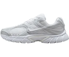 Nike Avalynė Moterims W Nk V5 Rnr Baltas HQ7901 101