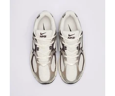 Nike Avalynė Vyrams Nk V5 Rnr rusvai gelsvas Juodas HJ5228 011