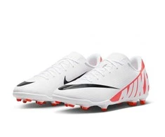 Nike Futbolo Avalynė Paaugliams Jr Vapor15 Club Fg/Mg Wite DJ5958 600