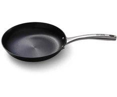 Lengvojo ketaus keptuvė Skottsberg 24cm