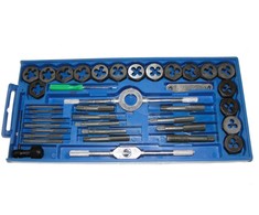 Fiskars SRIEGIKLIŲ + SRIEGIKLIŲ rinkinys. 40 vnt. /MAR-POL