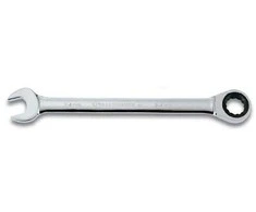 Raktas su terkšle Sata S43215; 24 mm