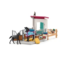 SCHLEICH HORSE CLUB Žirgų aptvaras su kumele ir kumeliuku