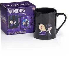 WEDNESDAY Puodelis su termo paveikslėliu – Trečiadienė ir Enida